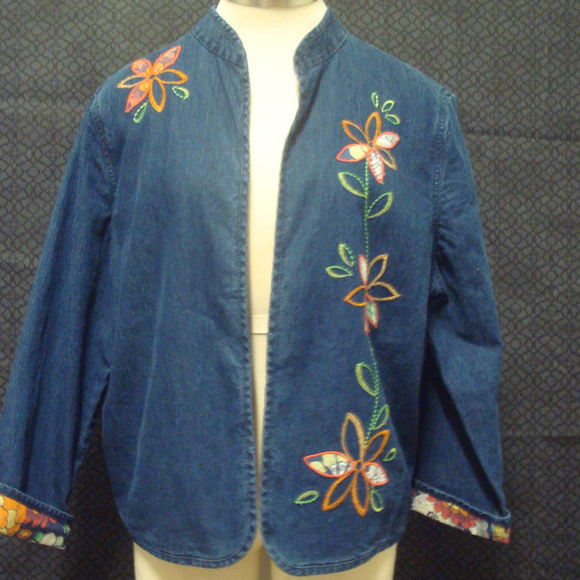 Alfred Dunner Jackets & Blazers - Alfred Dunner Blue Denim Jean Jacket